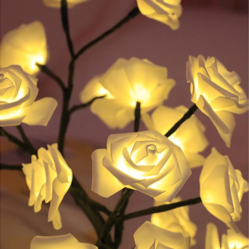 Luminária Rose Tree – A Beleza da Natureza Iluminada!